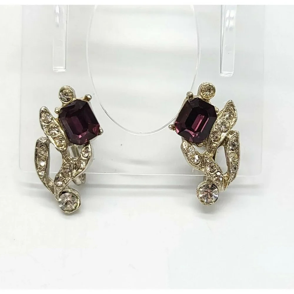 WIESNER Signed Purple Clear Rhinestone Flower Scre